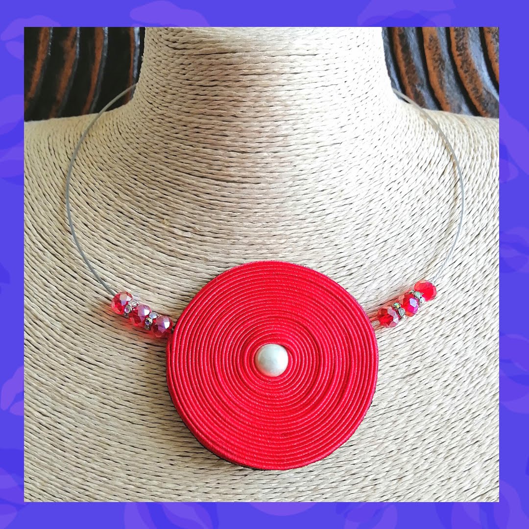 Maxidije "Dama de Rojo"