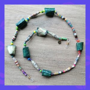 Cuelgagafas "Galaxia Pop"